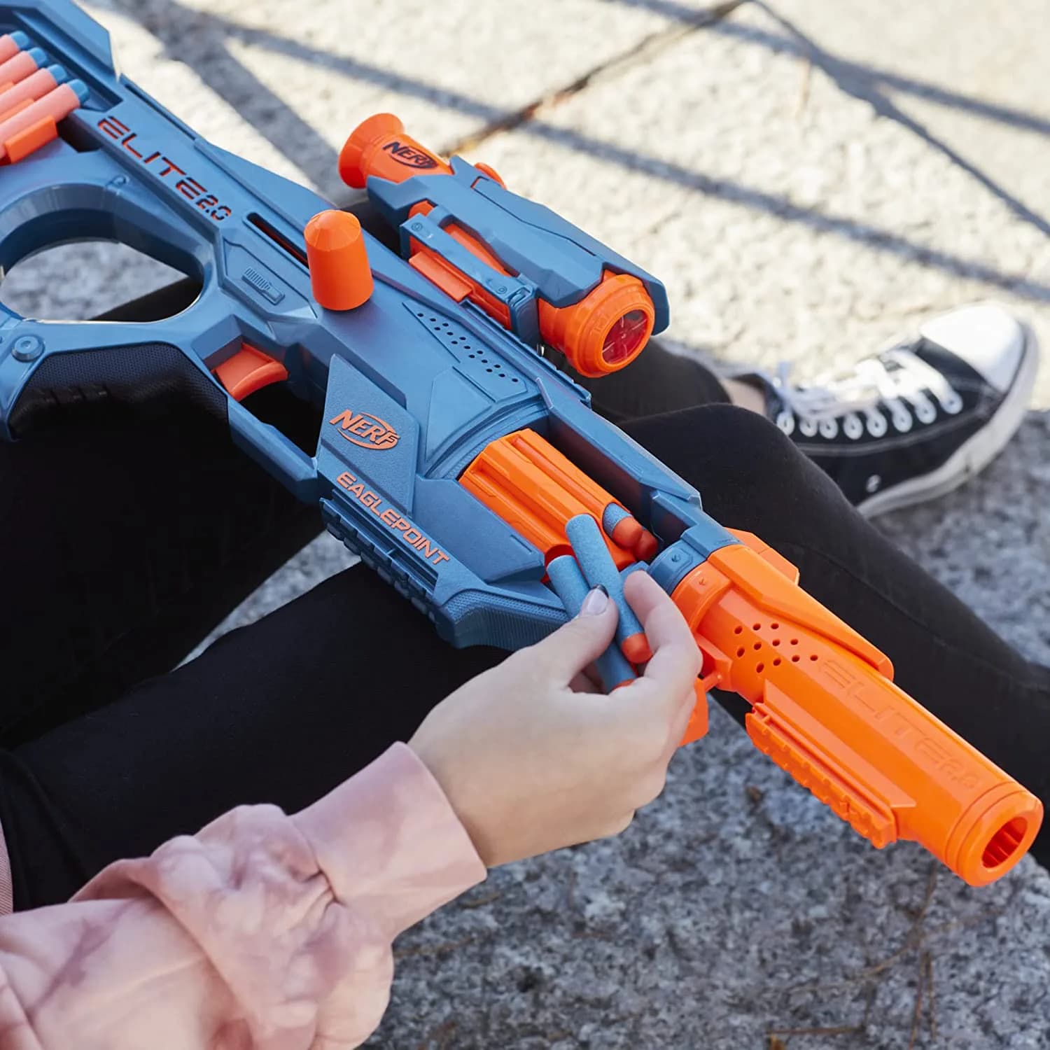 مسدس NERF كبير + 16 طلقة 4