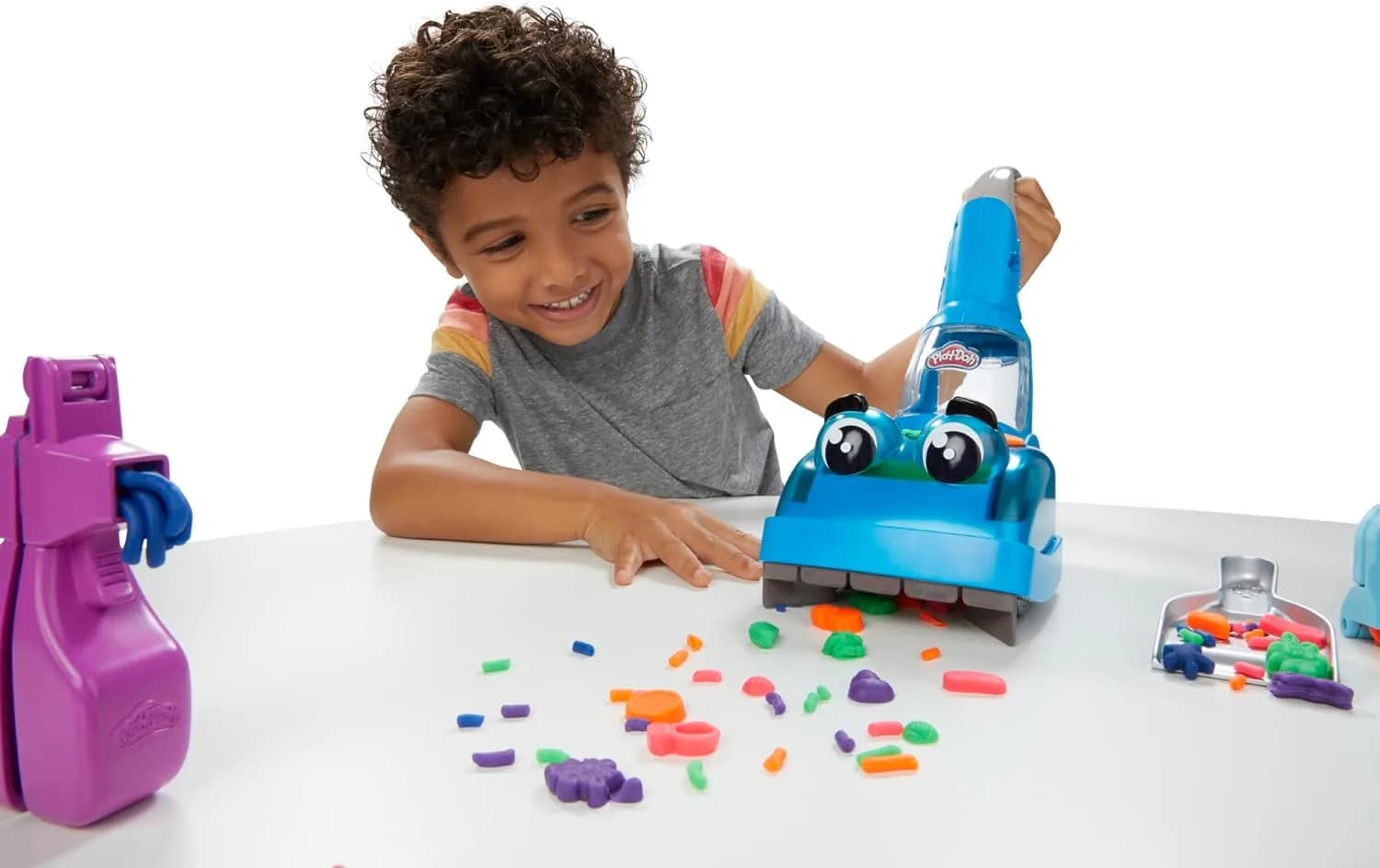 Play-Doh Zoom Vacuum 3