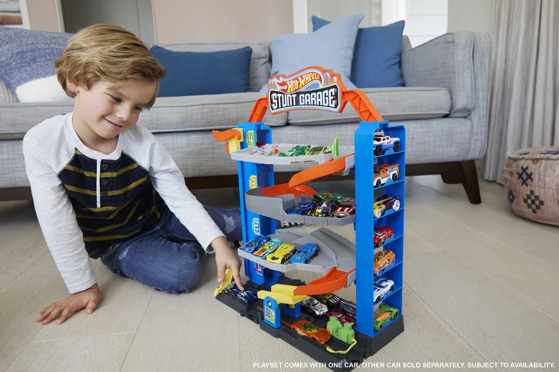 City Stunt Garage Playset 3